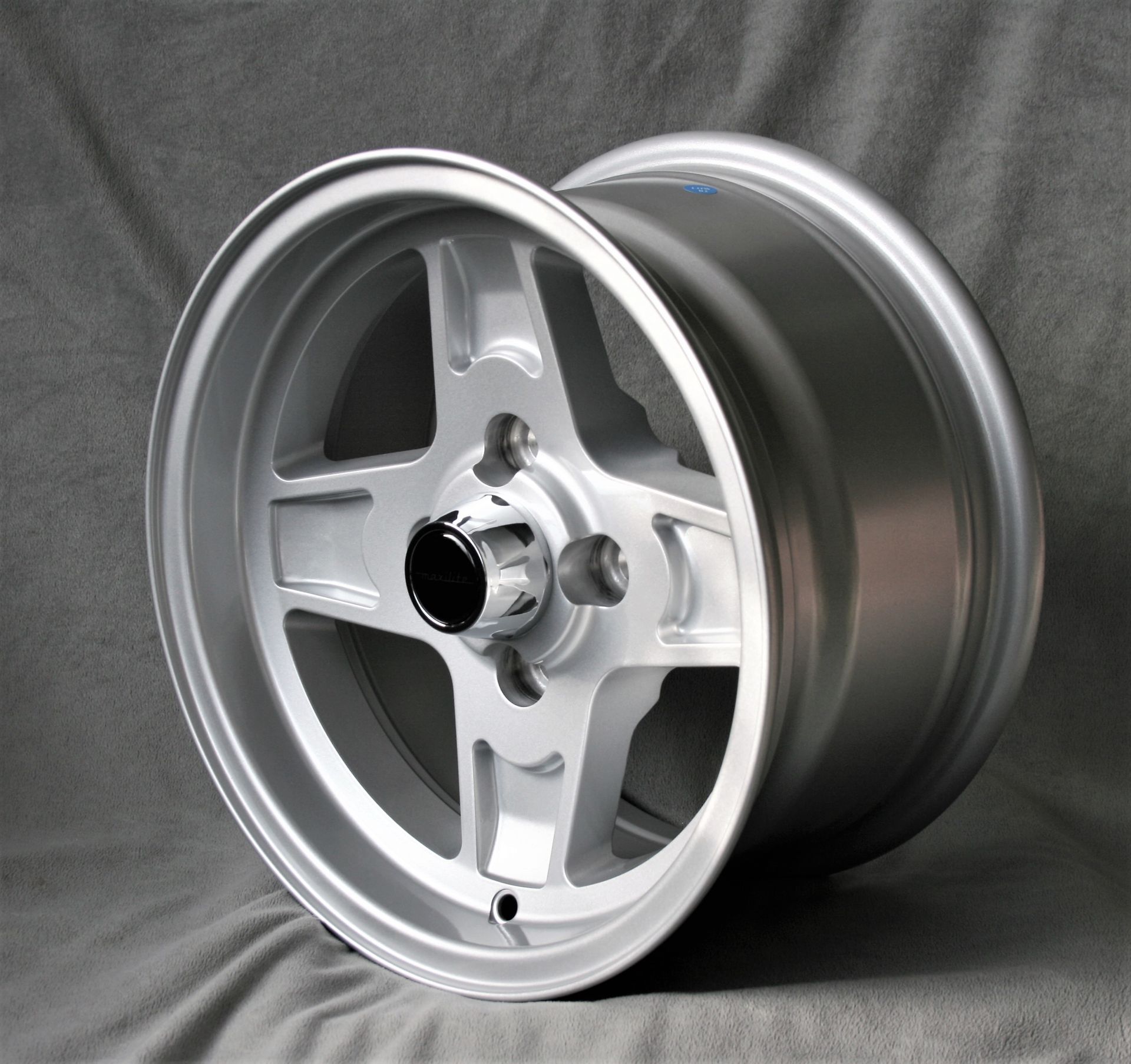4x Campagnolo Style, silver, 8x13 + wheel nuts KM3