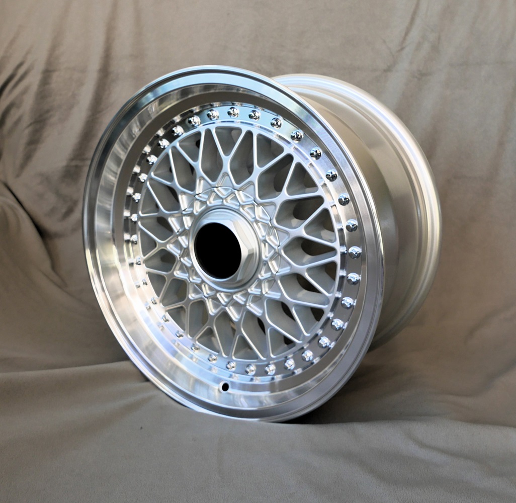 Super RS Style, 8x16  VW Golf I, II