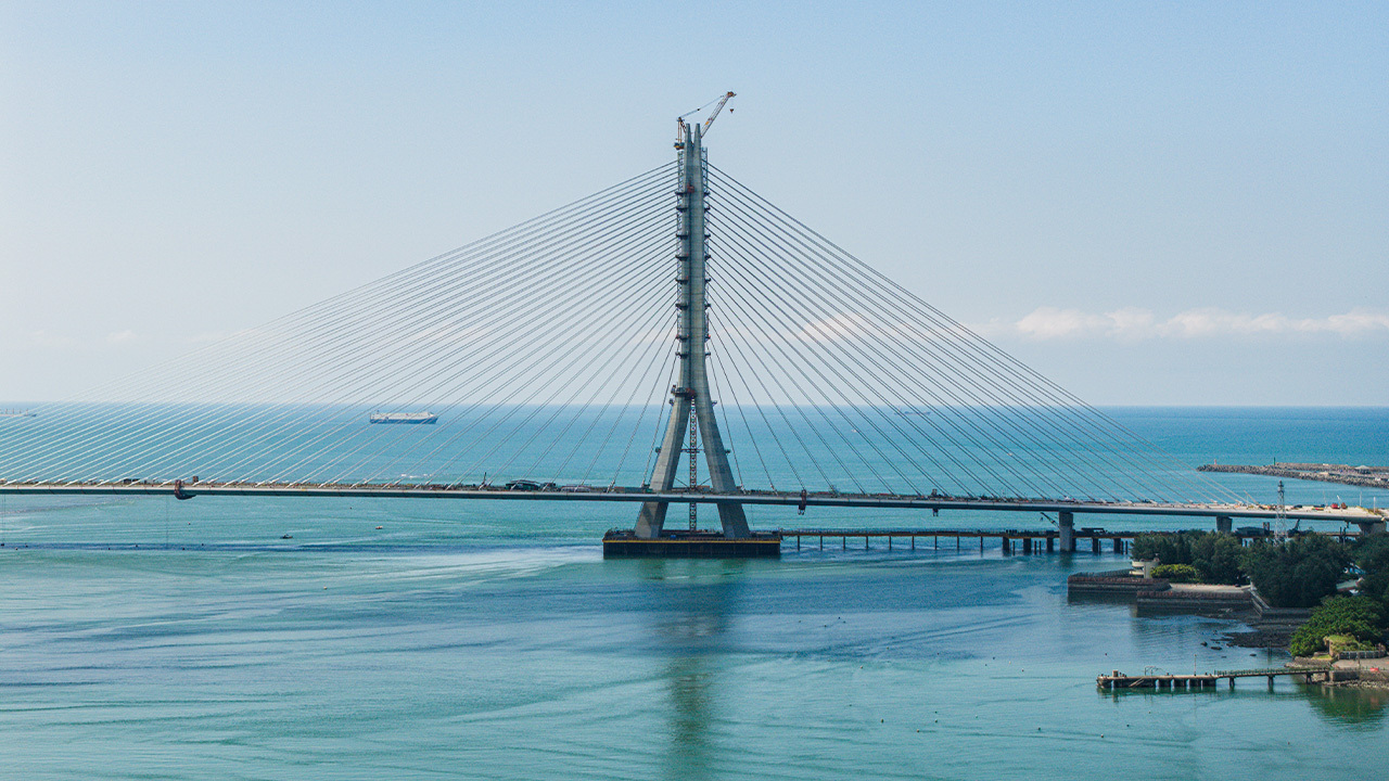 04 ZHA Danjiang Bridge Photography by Paddy Chao