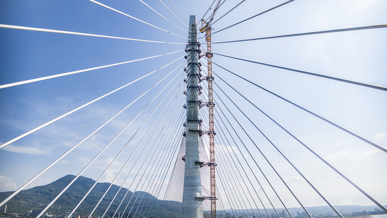 08 ZHA Danjiang Bridge Photography by Paddy Chao