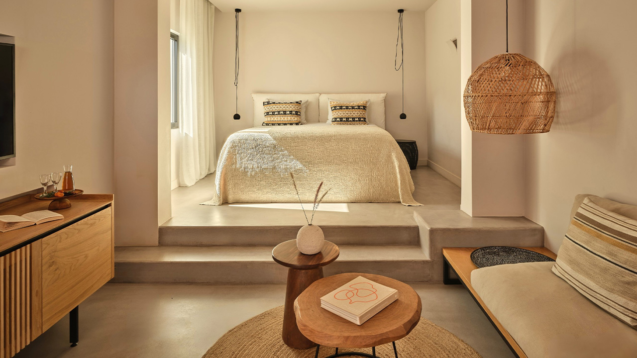 6 Room Interior
