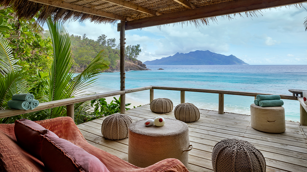 9 North Island Honeymoon Beach Deck