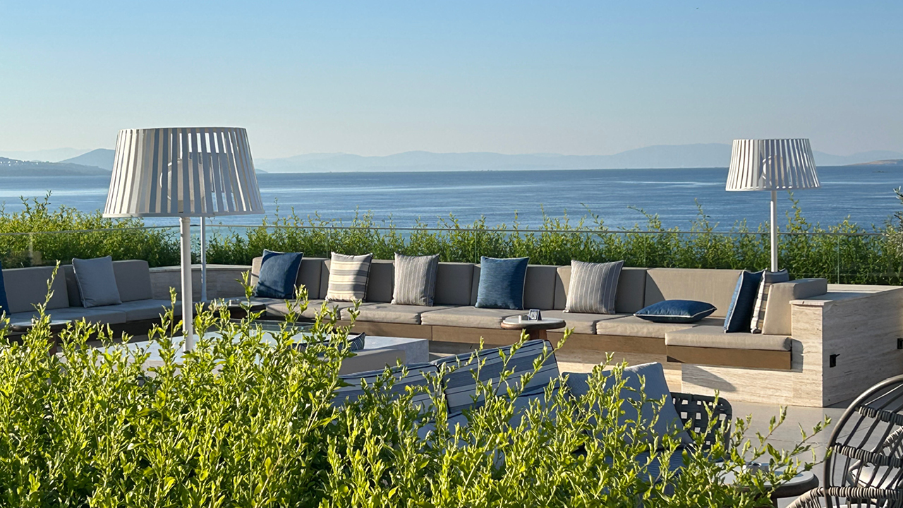 Anda Barut Collection