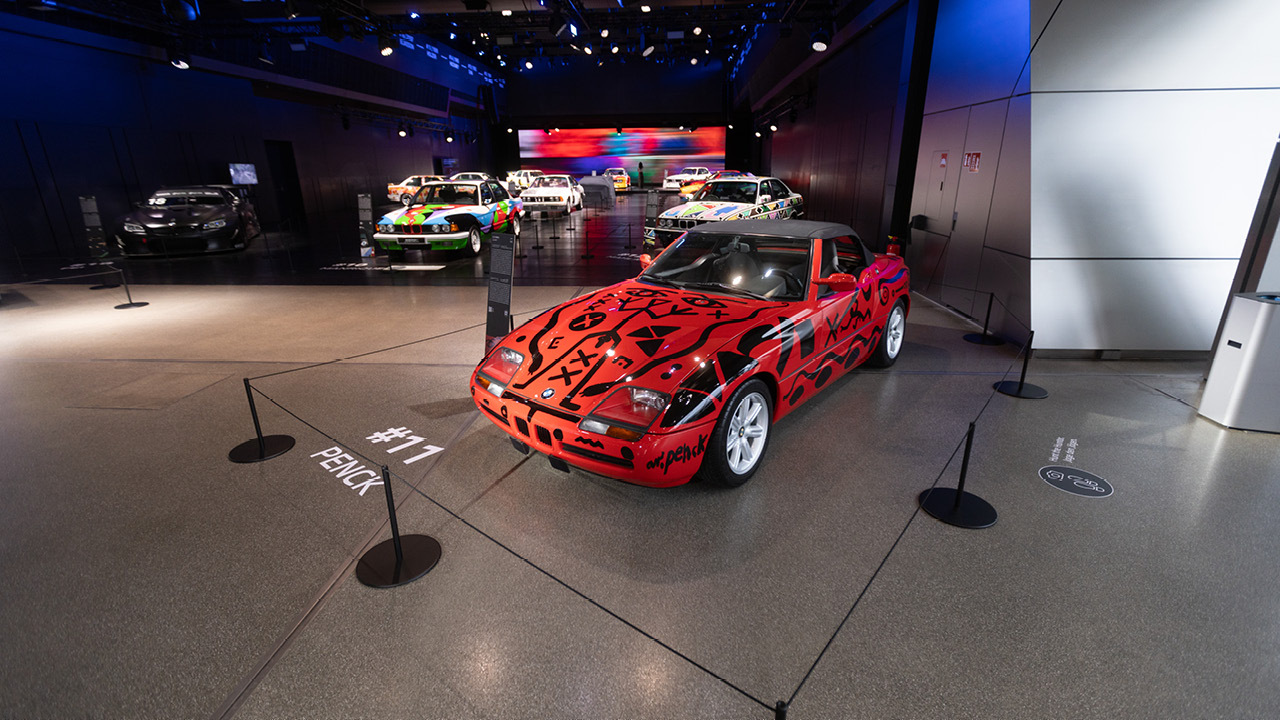 BMW Art Car Ausstellung P90651459 high Res