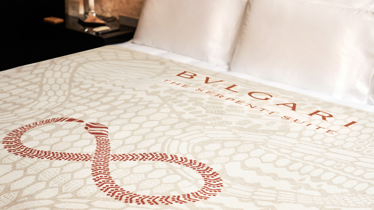Bulgari Serpenti Suite Blanket 1