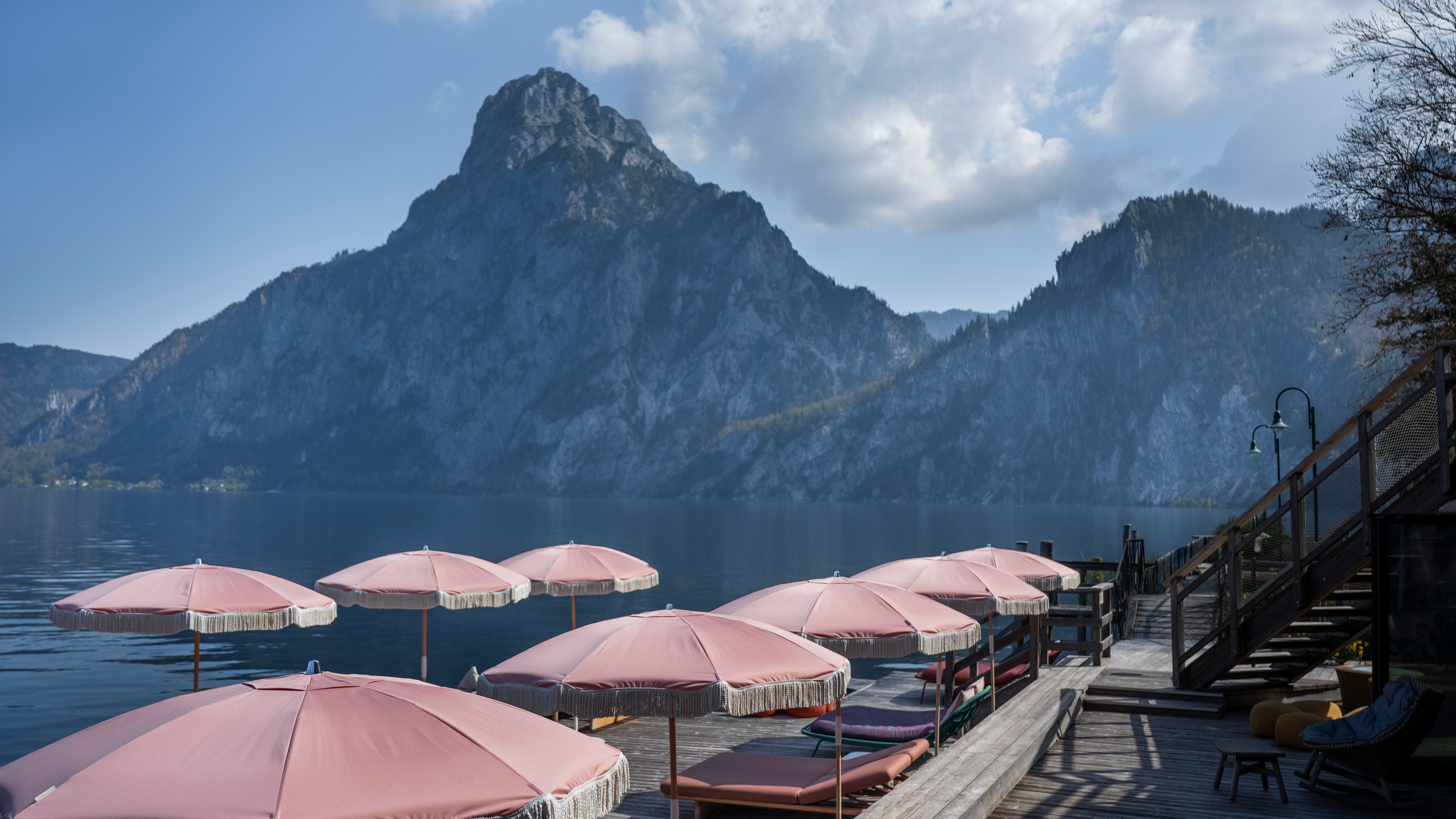 See-Spa mit hauseigenem Badesteg