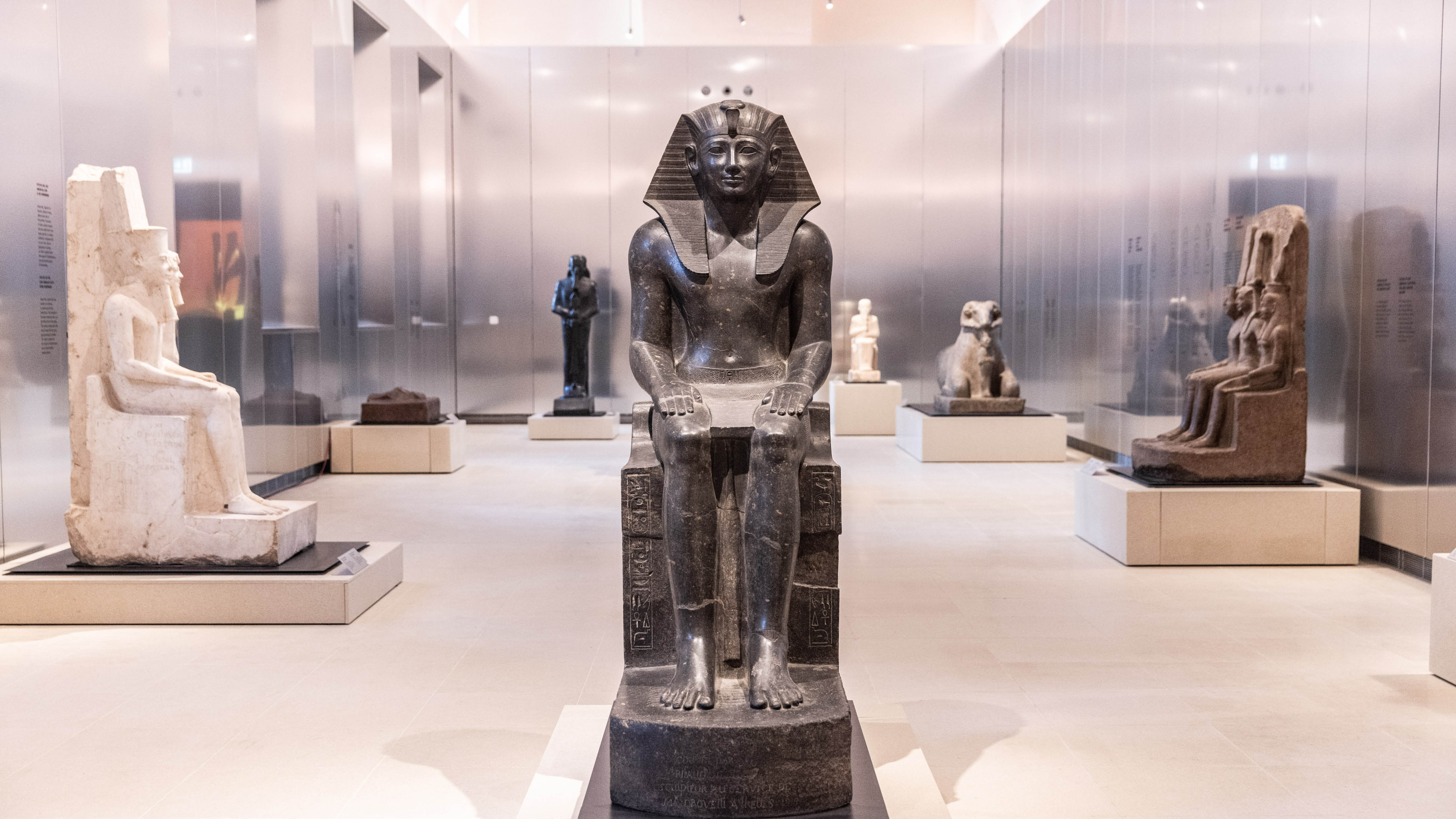 Statue in der Galeria dei Re