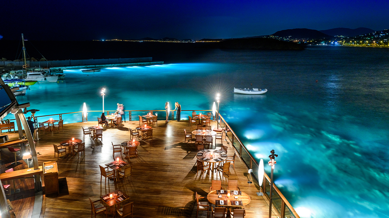 Grand Resort Lagonissi 3