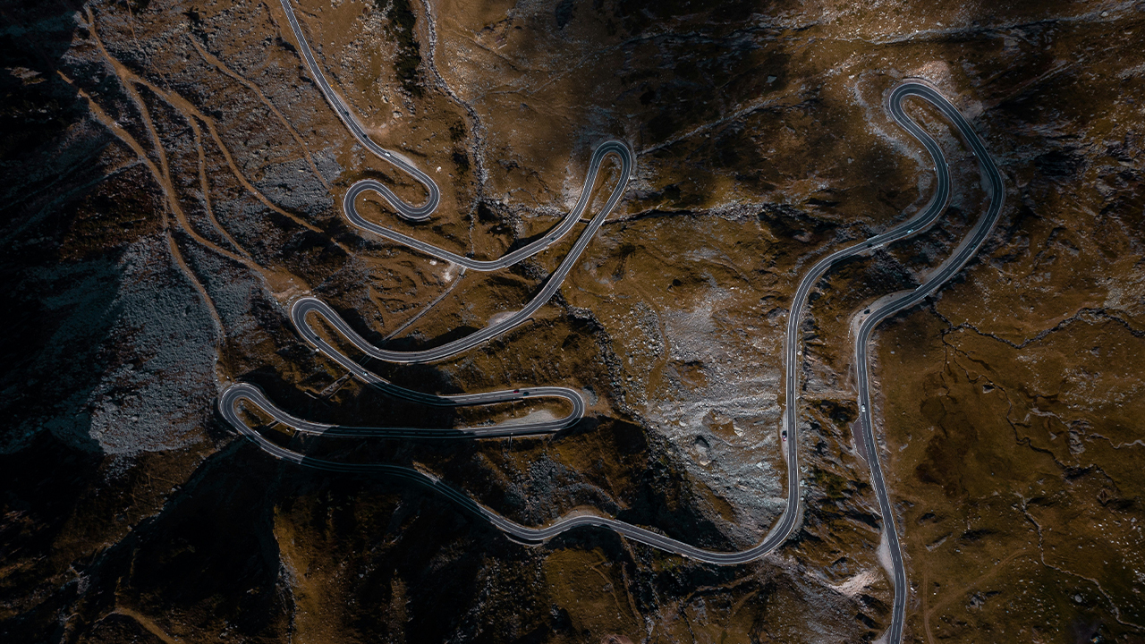 Highway Romaenien Cr Jaanus Jagomagi via unsplash