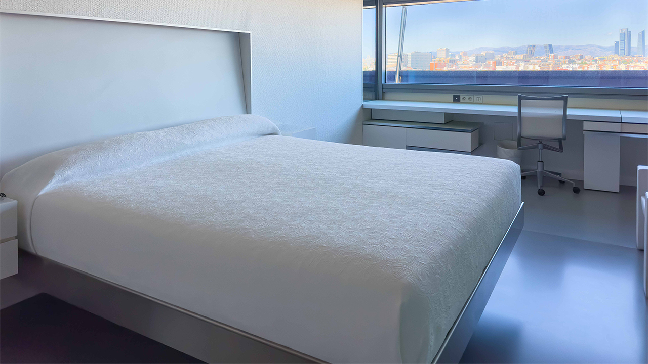 JEAN NOUVEL EXECUTIVE ROOM