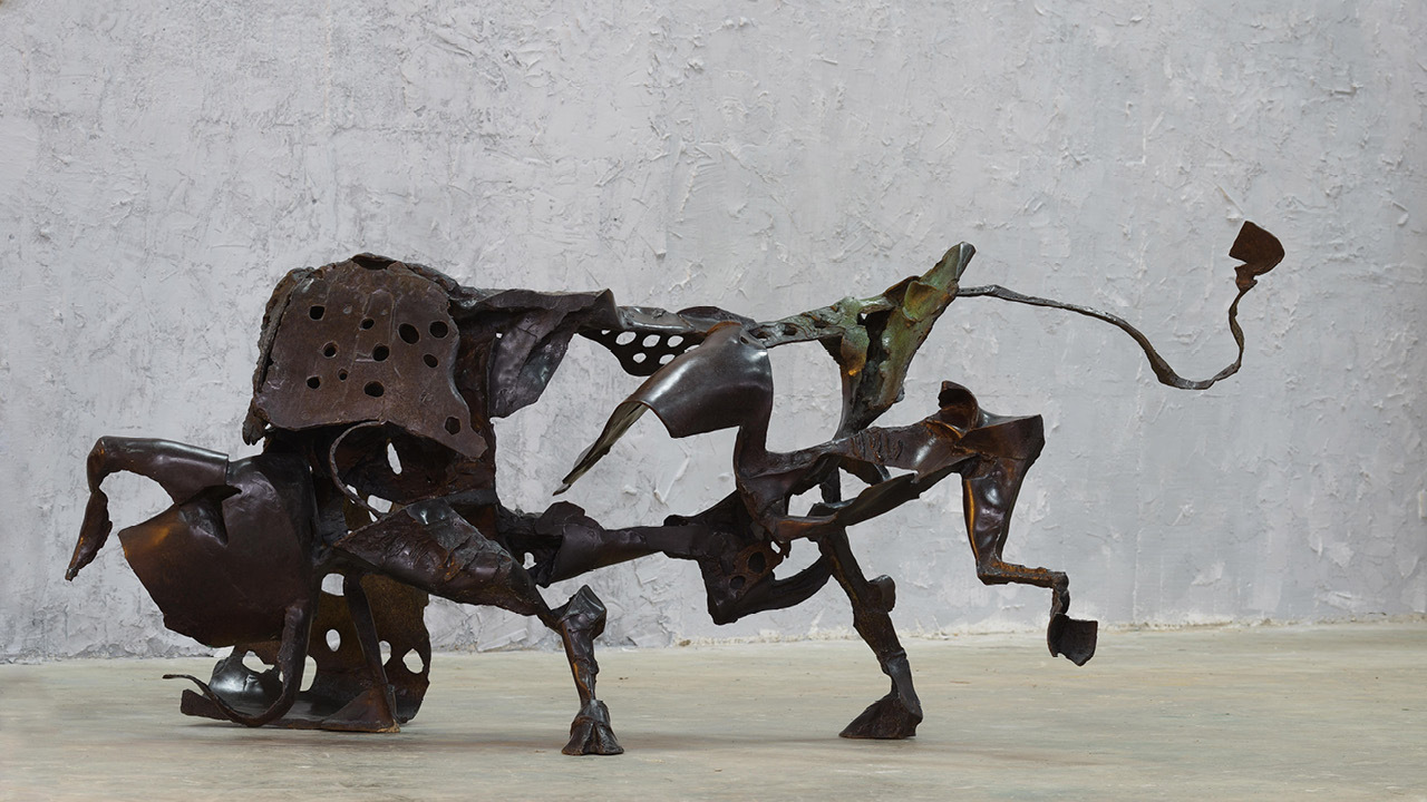 LEE Kuang Yu Red Passion 222x99x93cm Bronze 2016 min Hi Res