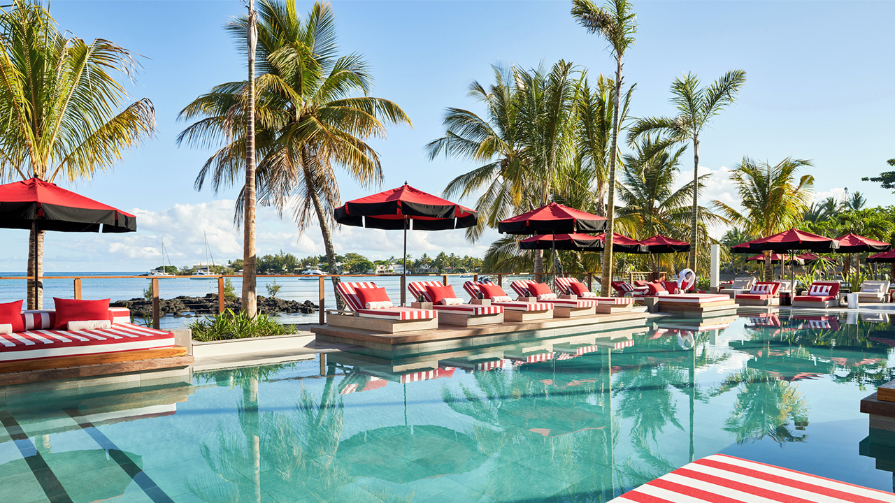 LGB BR POOL 2 1863x1242 1 02