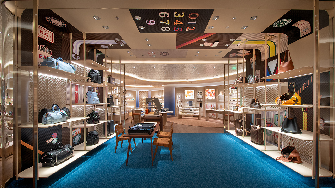 STORE 8