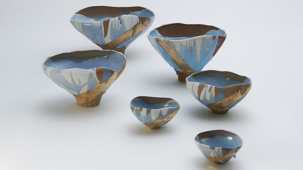 Matsubayashi Hosai XVI Group of Chawan Geppaku Gold Courtesy of the Artist Spazio Nobile