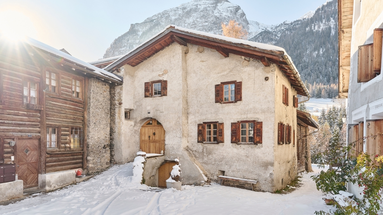 Graubuenden Chesa Viglia Berguen GR Studio Gataric Fotografie 01