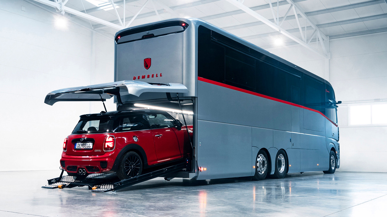Dembell Large Garage 02