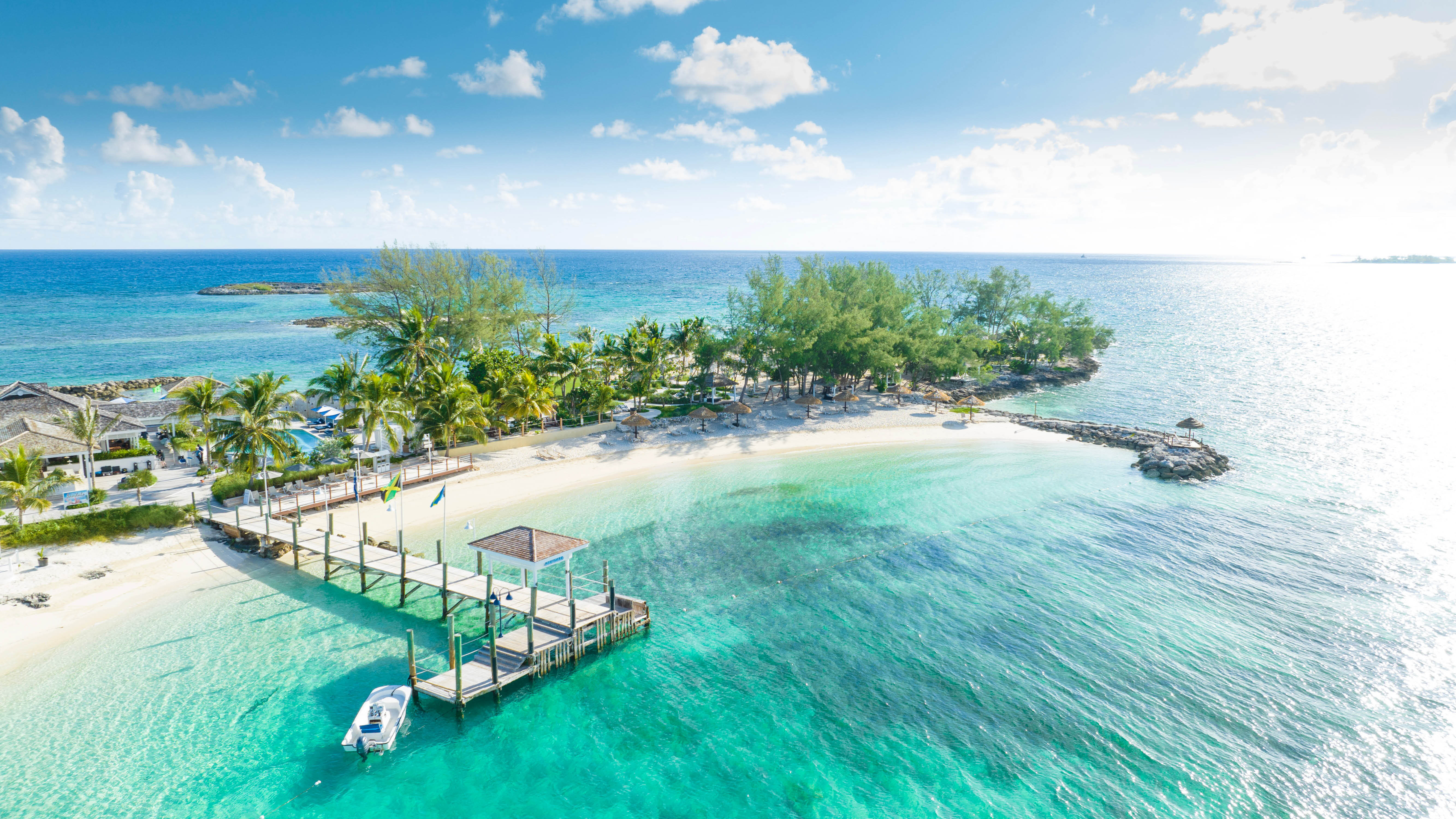 PNG Version Sandals Royal Bahamian Barefoot Cay Aerial 2