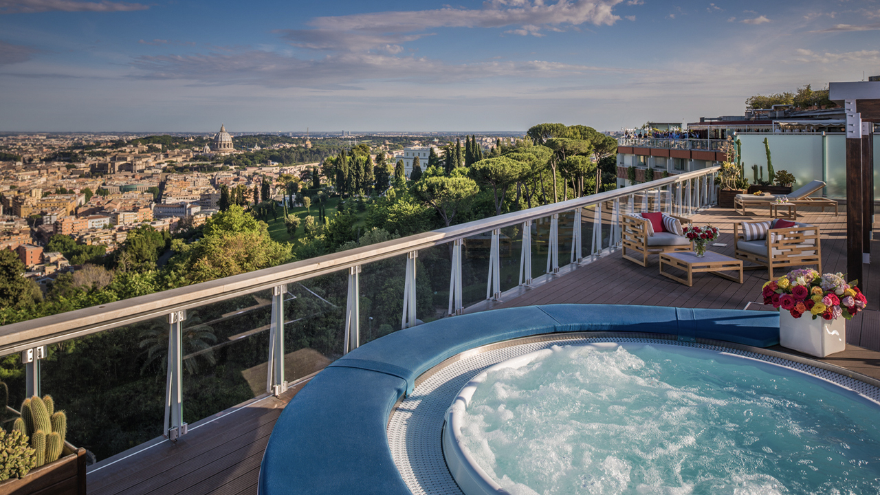Penthouse Suite Rooftop Terrace