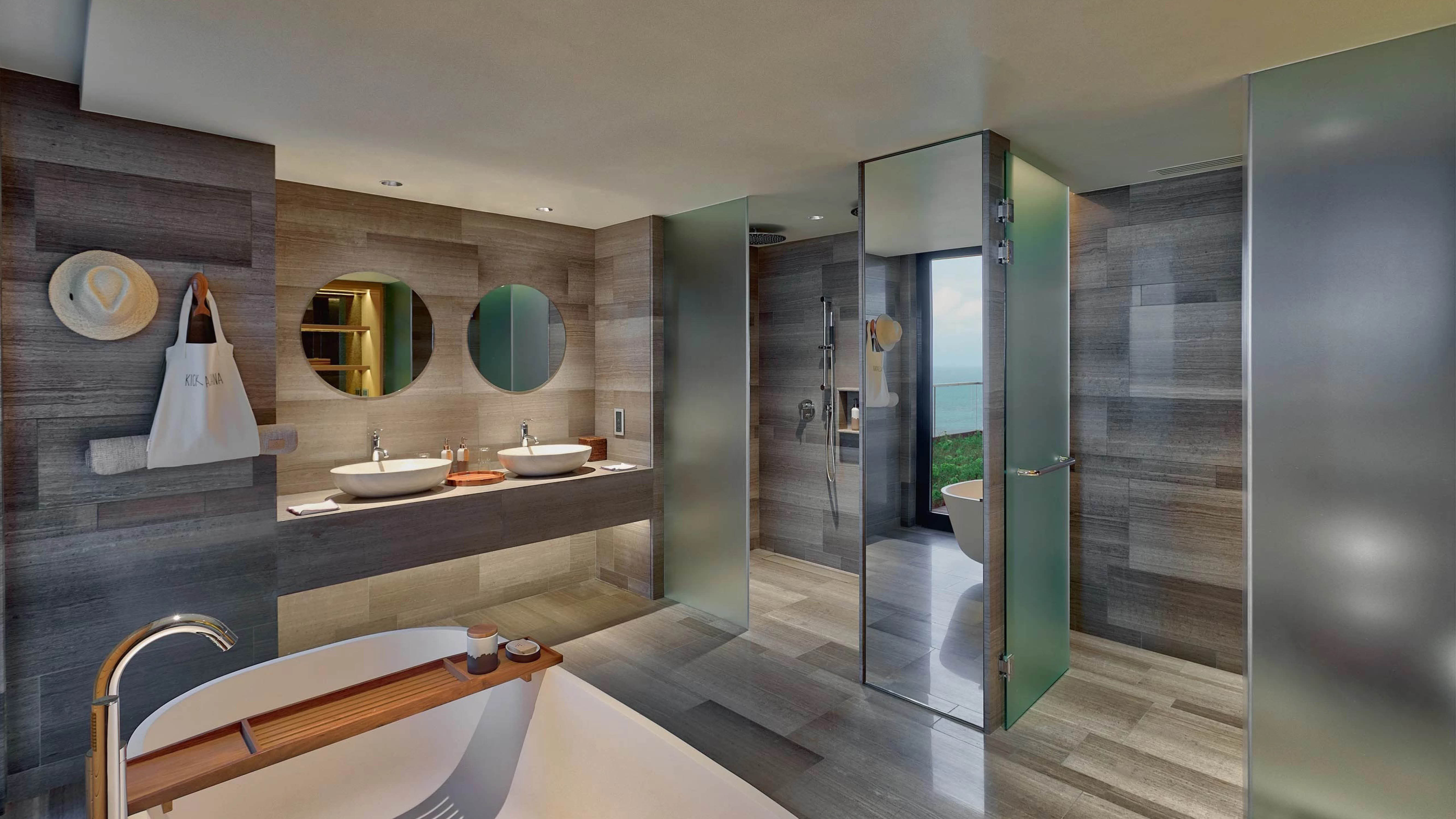 Seascape Three Bedroom Residence master bathroom