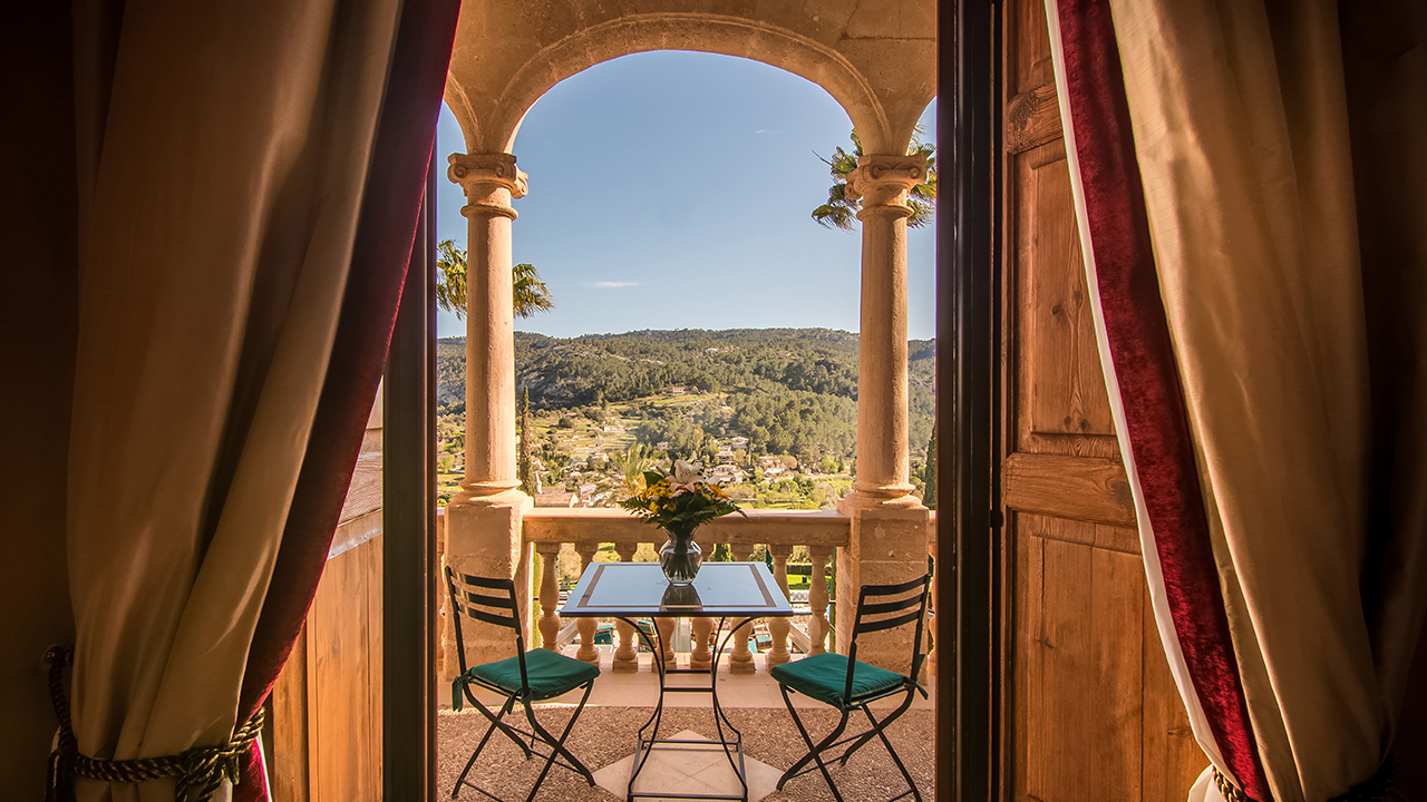 Son Net Suite terrace