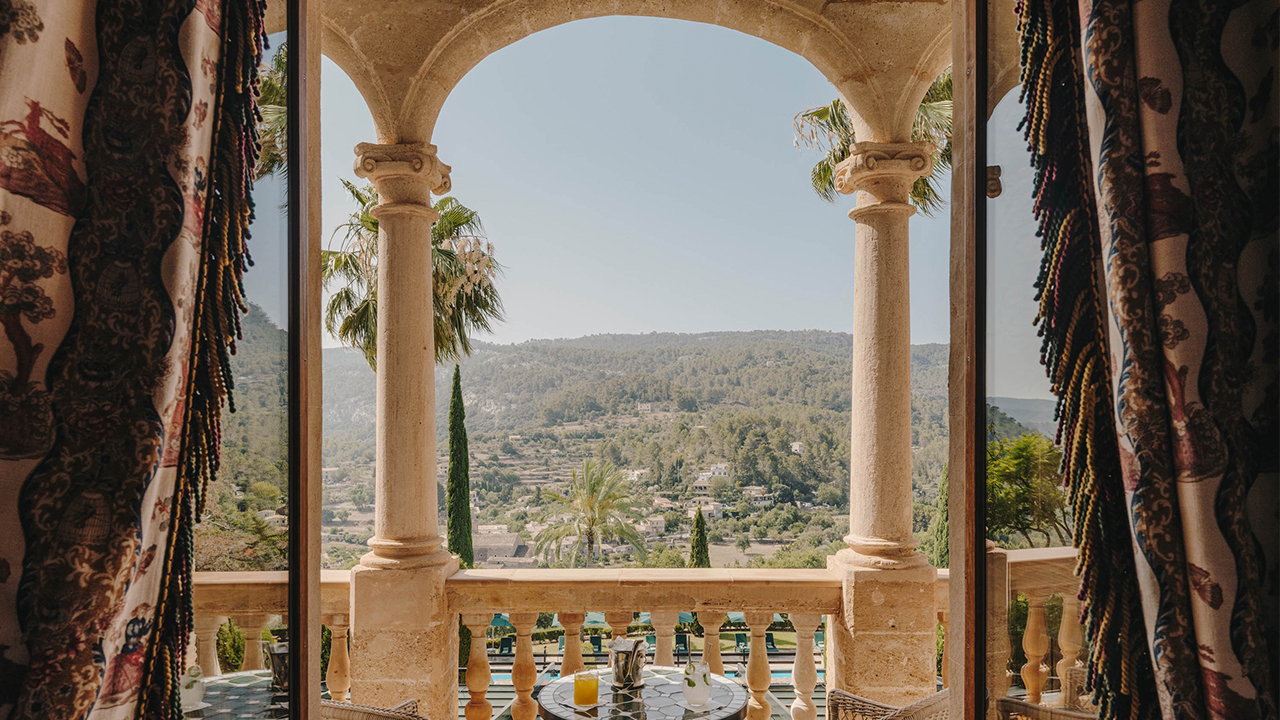 Son Net grand son net suite balcony 2