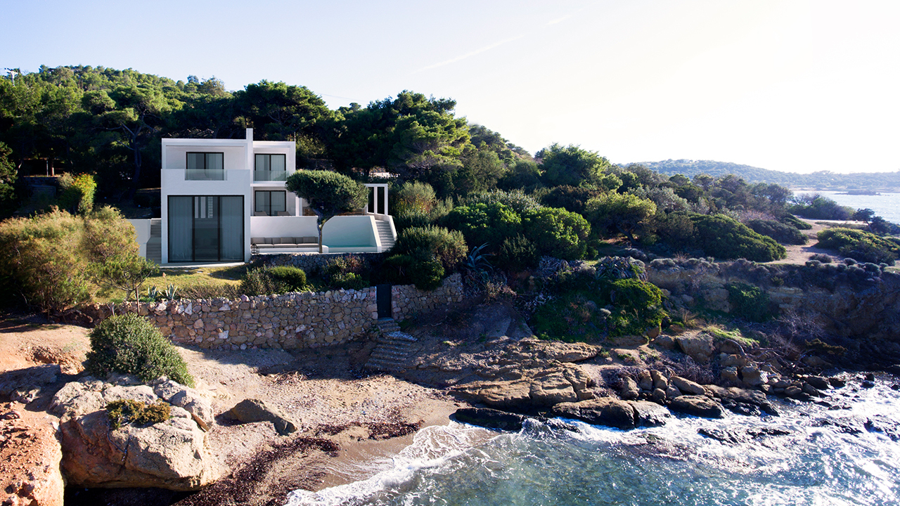 The Magi Cr Small Luxury Hotels of the World