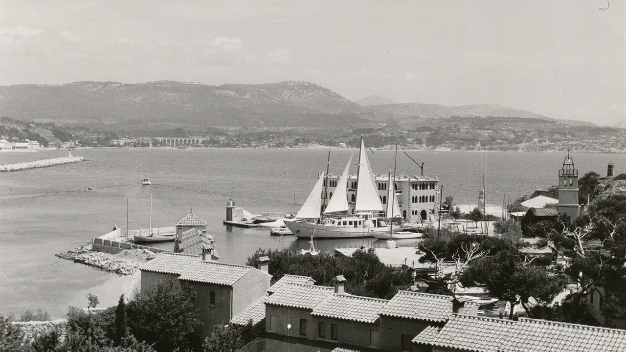 Zannier Ile Bendor23