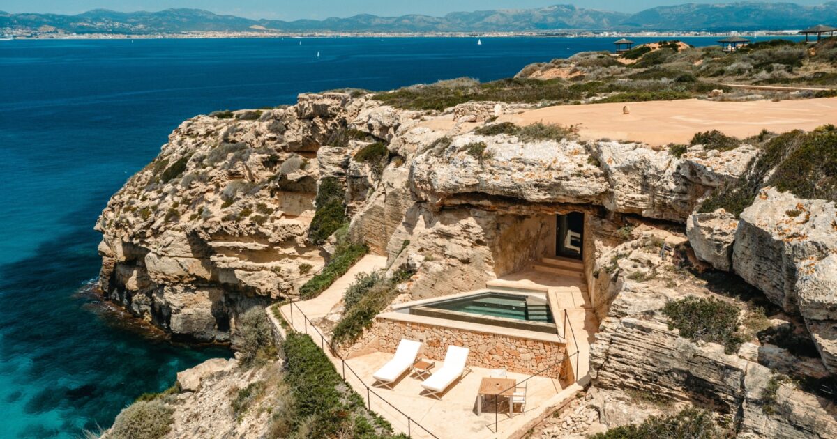 Moments - Cornèrcard | Cap Rocat: Privater Luxus auf Mallorca