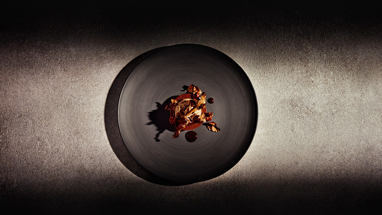 Coda berlin dessert dining photo claudia goedke menu buttercream 01